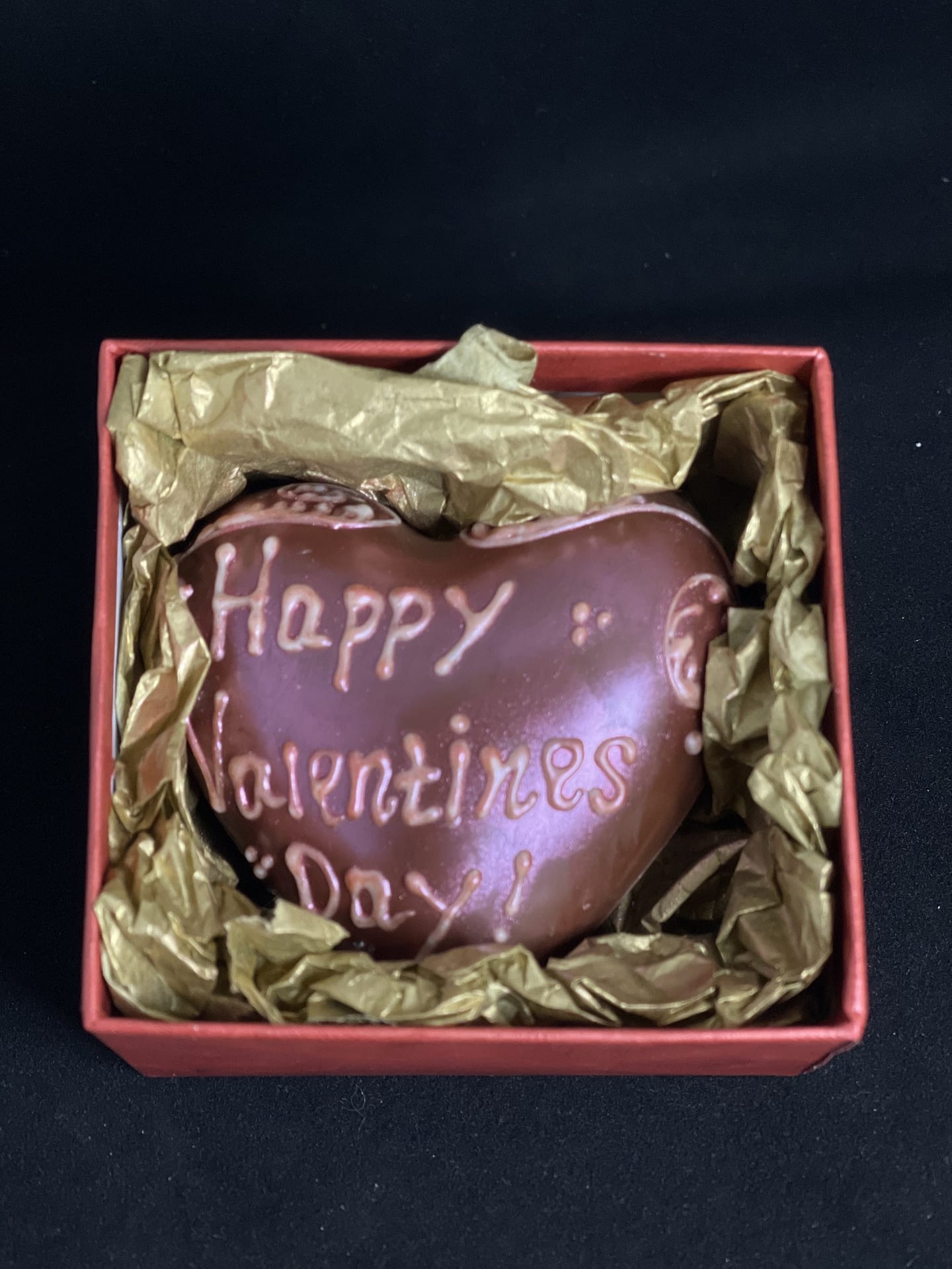 Шоколадово сърце в кутия с капак “Happy Valentine’s Day” – Shoko Lady